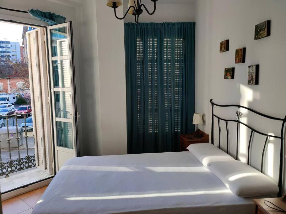Apartamento Plaza De San Bernardo 4 Севілья Екстер'єр фото