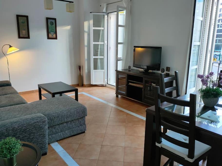 Apartamento Plaza De San Bernardo 4 Севілья Екстер'єр фото